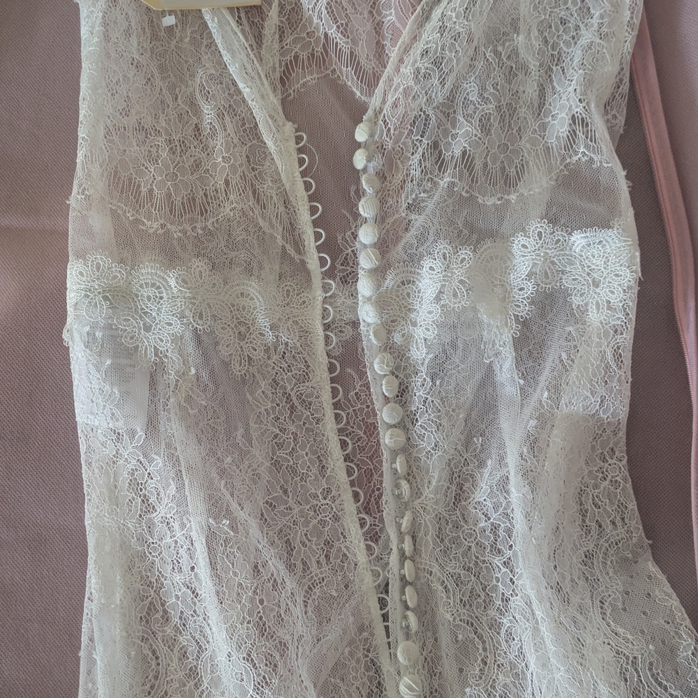 Lace Maxi Overlay with button back